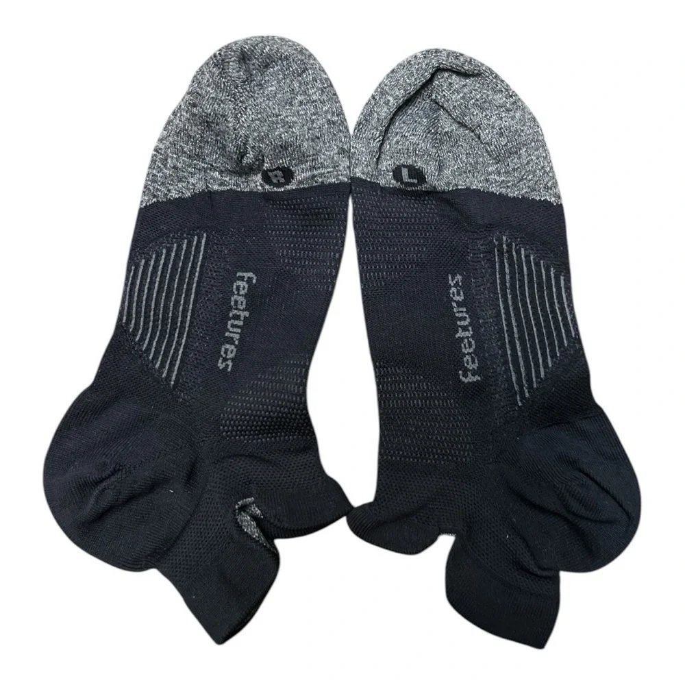 Feetures Elite Light Cushion Tab.  Size: Medium - NWOT
